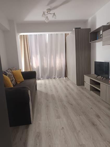 Garsonieră semidecomandată în Baza 3