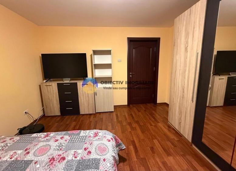 Casă cu 4 camere cu Teren 8807 Mp în Gura Văii