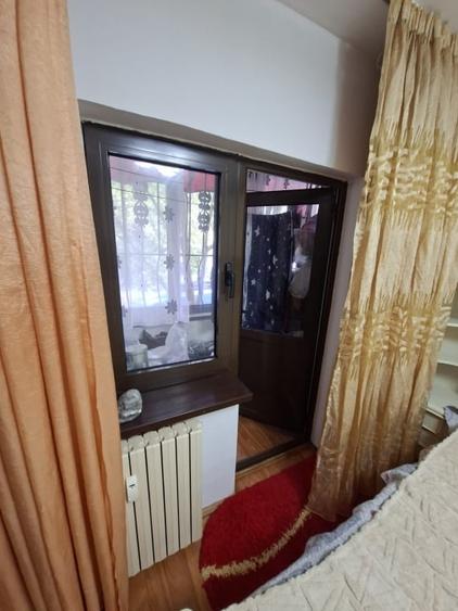 Apartament cu 3 camere decomandat, mobilat în Brazda lui Novac