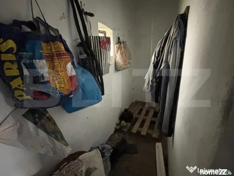 Casă cu 3 camere cu Teren 1600 Mp în Huseni