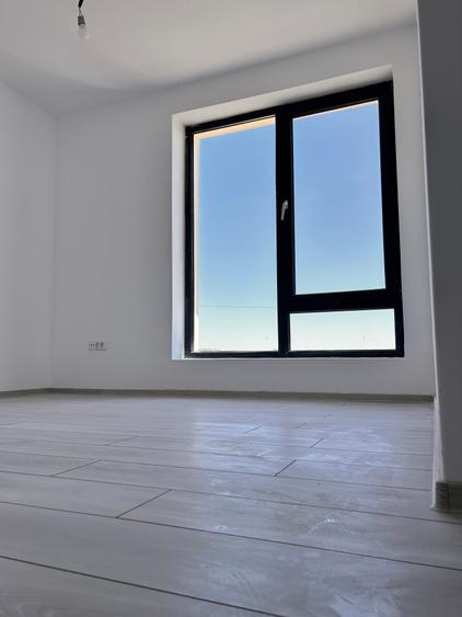 Casă cu 4 camere cu Teren 225 Mp în Periș