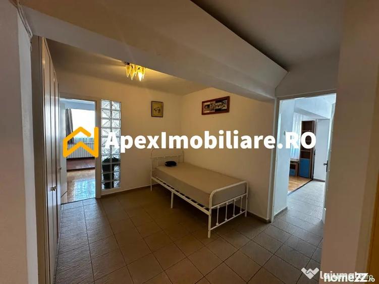 Apartament cu 4 camere decomandat în 13 Septembrie