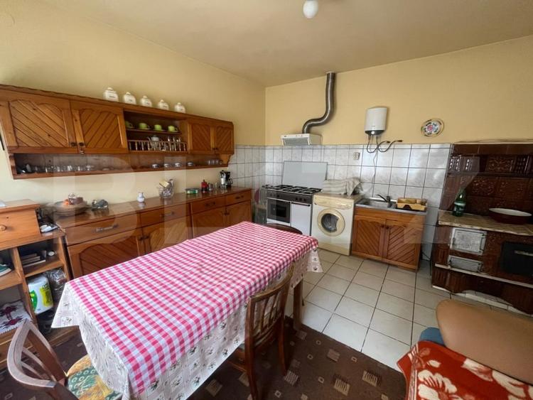Casă individuală cu 3 camere cu Canalizare în Șintereag
