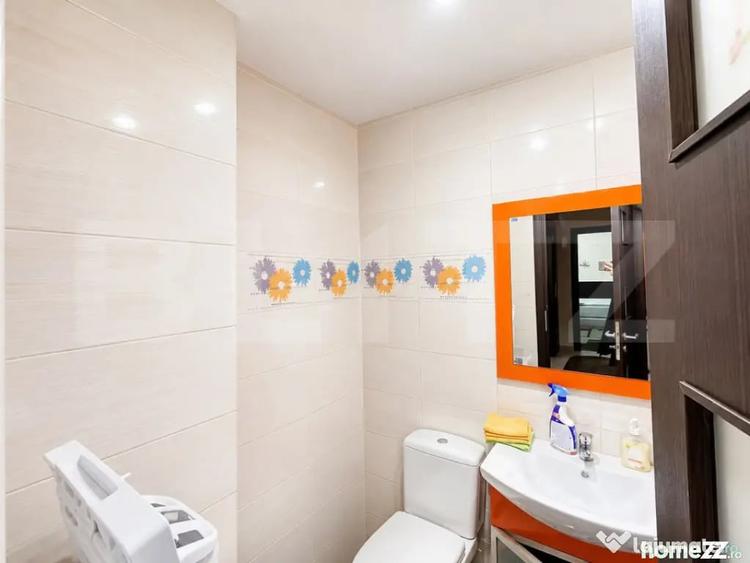 Apartament cu 3 camere decomandat în Calea București