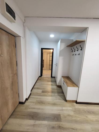 Apartament cu 2 camere decomandat în Otopeni