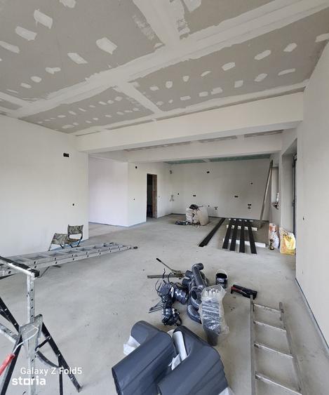 Casă cu 4 camere cu Teren 750 Mp în Central