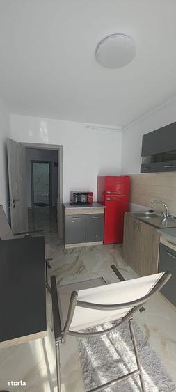 Apartament cu 2 camere decomandat în Theodor Pallady