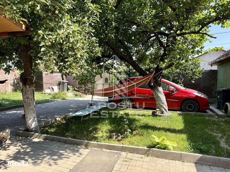 Casă cu 4 camere în Ghiroda