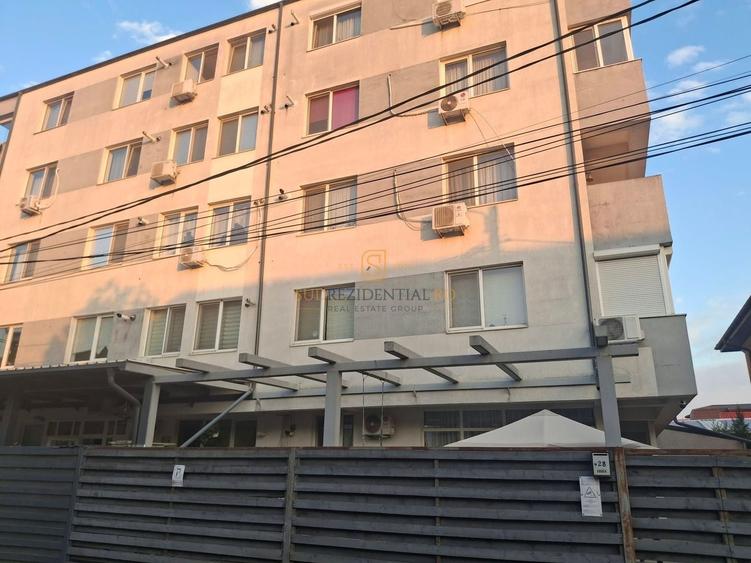 Garsonieră decomandată, mobilată în Central