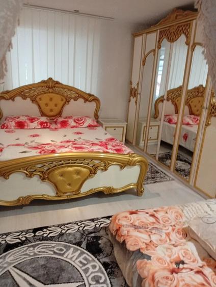 Casă cu 5 camere cu Teren 1400 Mp în Fundătura