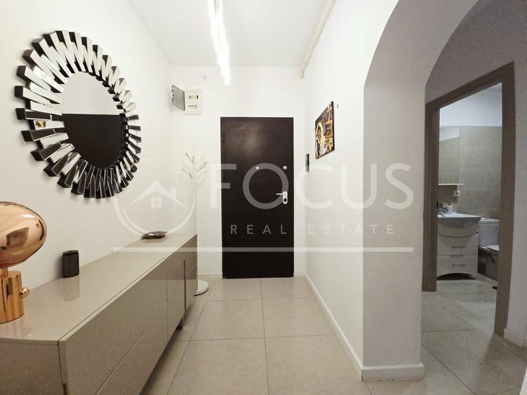 Apartament cu 3 camere semidecomandat, mobilat în Aviației