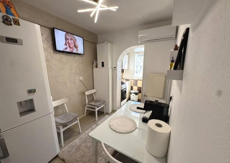 Apartament 2 camere decomandat, etaj intermediar, centrala, AC, Dacia - 8