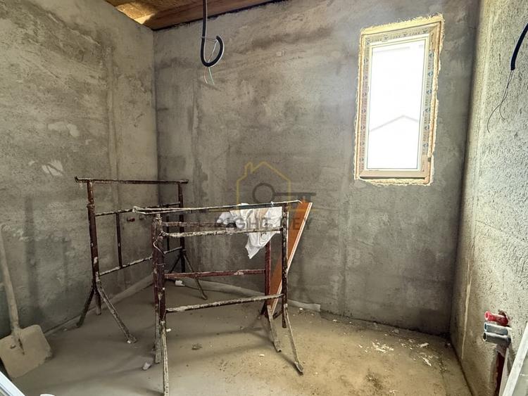 Casă individuală cu 5 camere cu Canalizare în Ciorogârla