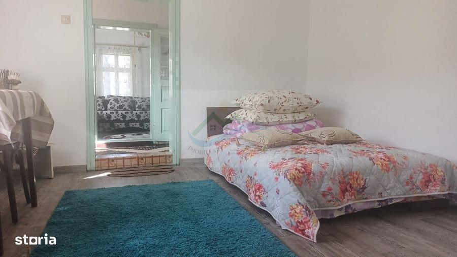 Casă cu 3 camere în Drăgoiești