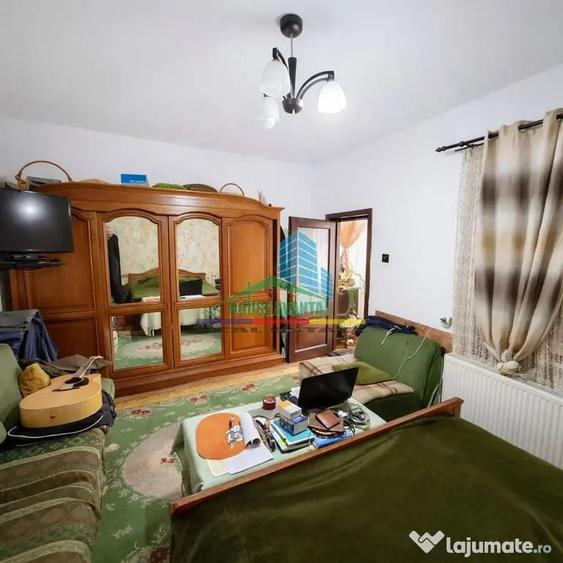 Casă cu 6 camere cu Teren 880 Mp în Ultracentral