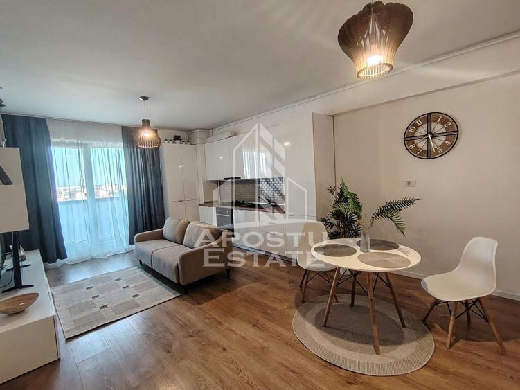 Apartament cu 2 camere semidecomandat în Torontalului