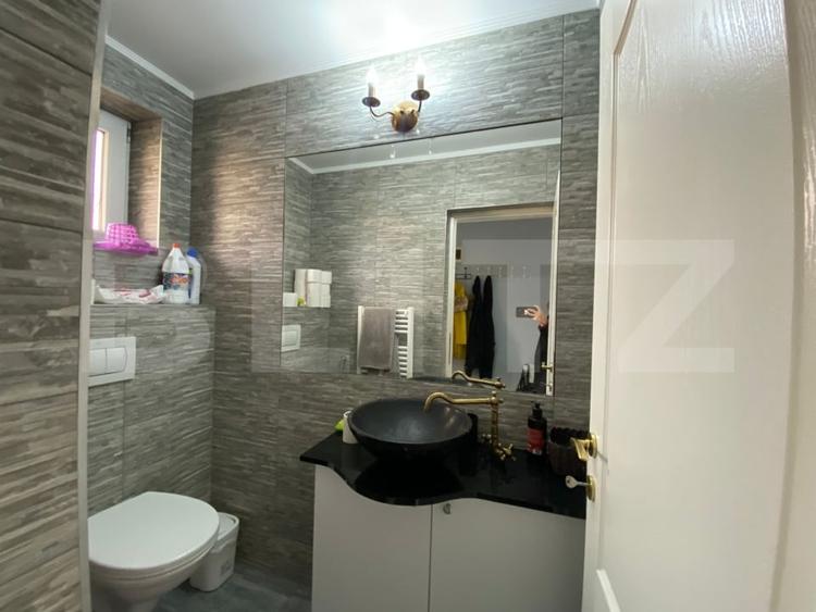 Duplex cu 6 camere cu Canalizare în Unirea