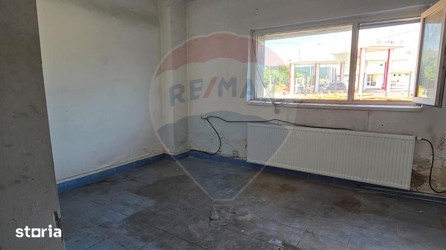 Spațiu comercial, de 729 mp, în Central