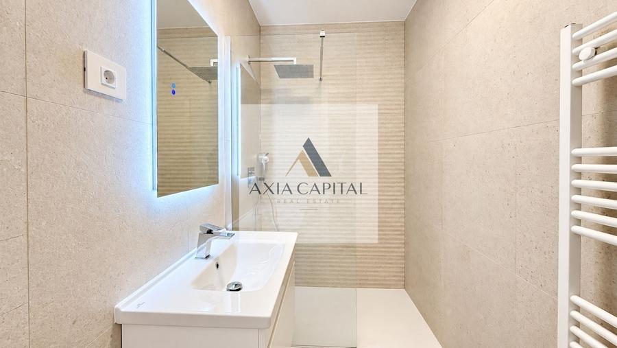 Apartament cu 3 camere decomandat, mobilat în Băneasa