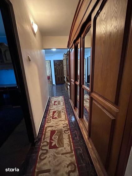 Apartament cu 3 camere decomandat în Obcini