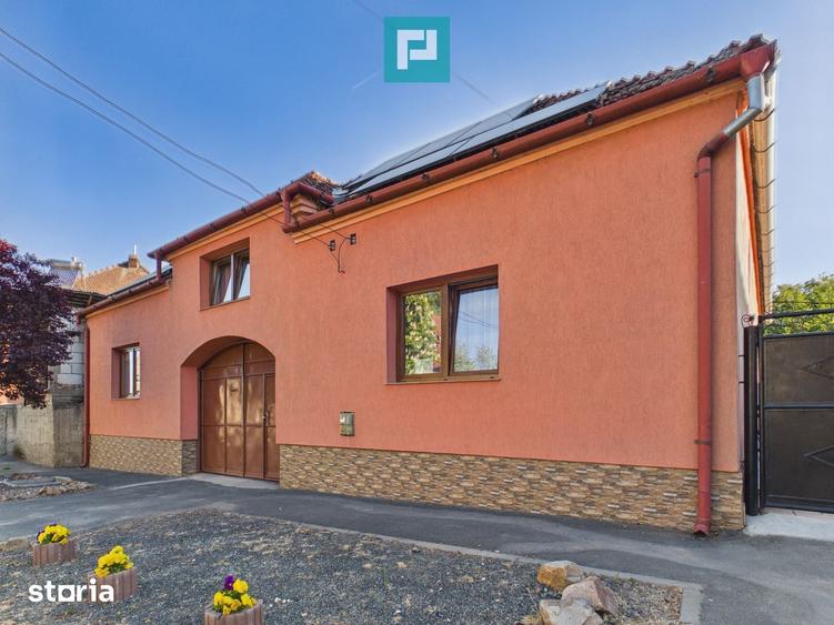 Casă cu 3 camere cu Teren 300 Mp în Central