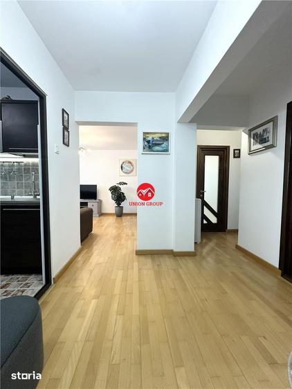 Apartament cu 3 camere decomandat în Inel I