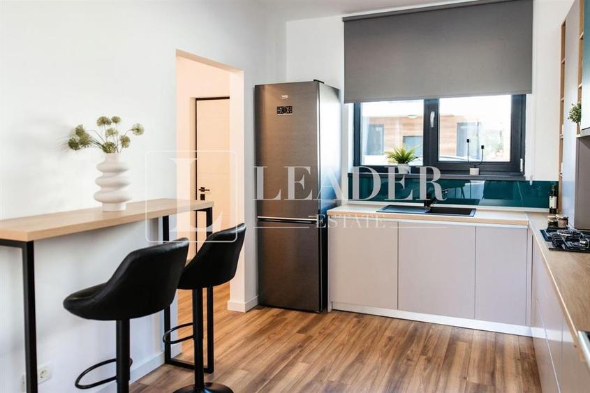 Duplex cu 5 camere cu Teren 250 Mp în Central