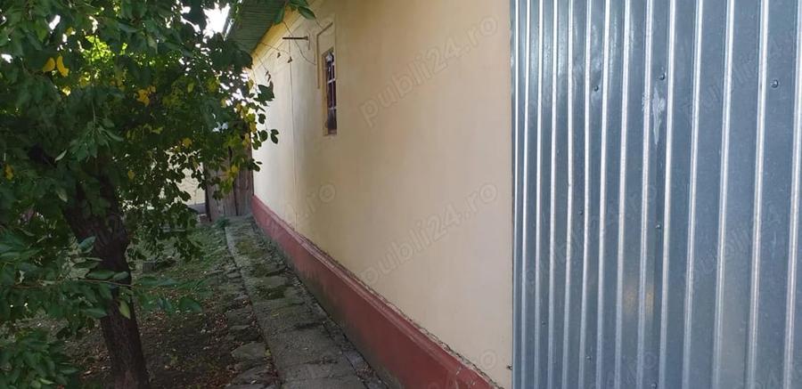 Casă cu 5 camere în Rădulești