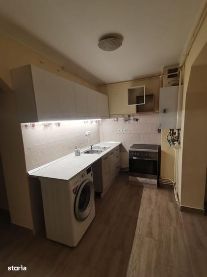 De inchiriat apartament cu 2 camere, decomandat Centrul orasului - 3