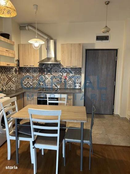 Apartament cu 2 camere semidecomandat, mobilat în Dâmbul Rotund
