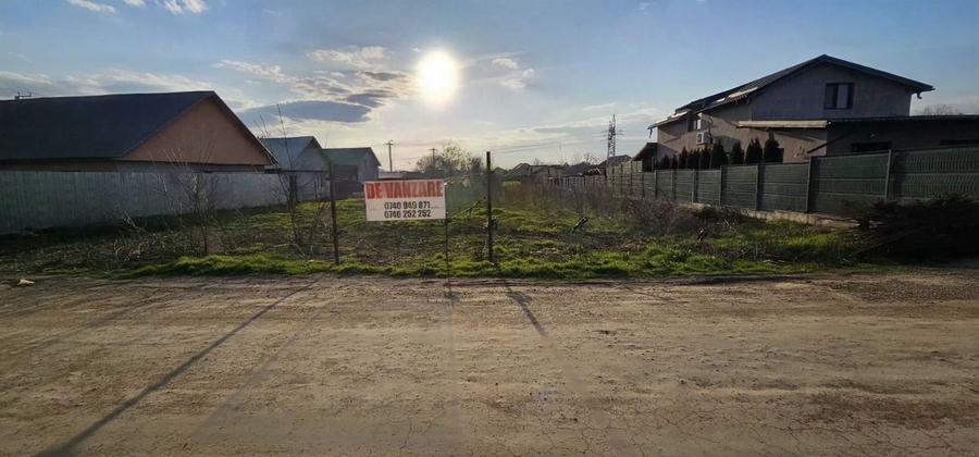 Teren Construcții intravilan de 705 mp, în Vânători