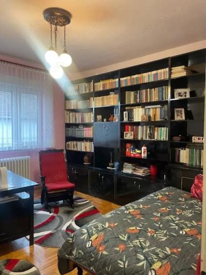 Casă cu Teren 91 Mp în Central