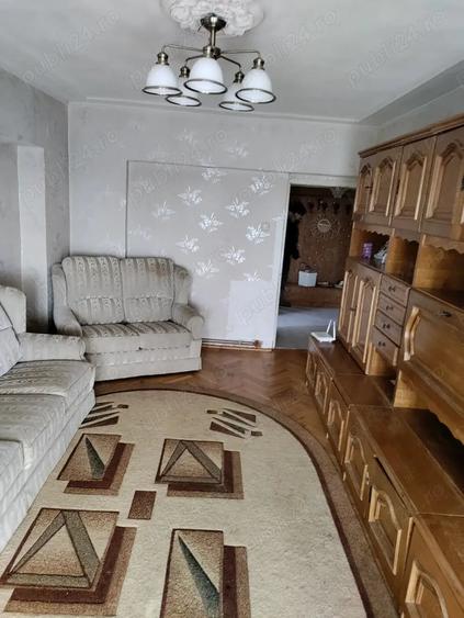 Apartament cu 2 camere decomandat în Bârlad