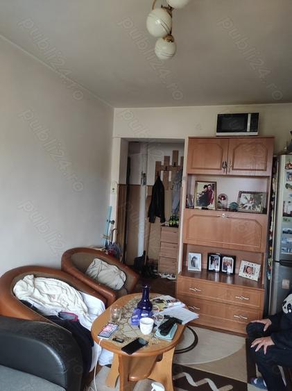 Apartament cu 2 camere semidecomandat în Dacia