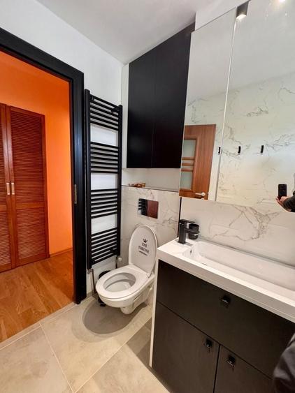 Apartament cu 2 camere semidecomandat în Gemenii