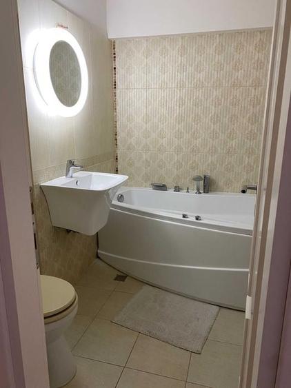 Apartament cu 4 camere decomandat, mobilat în 13 Septembrie