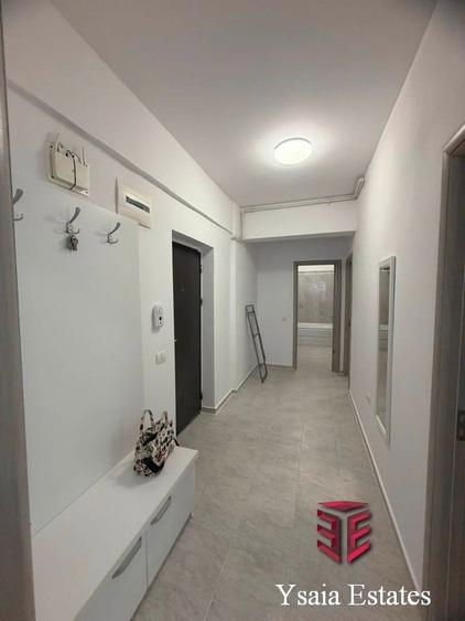 Apartament cu 2 camere decomandat în Universitate