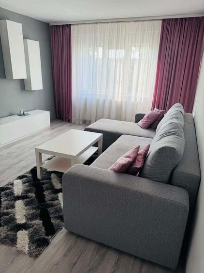Inchiriez Apartament 2 comere decomandat - 5