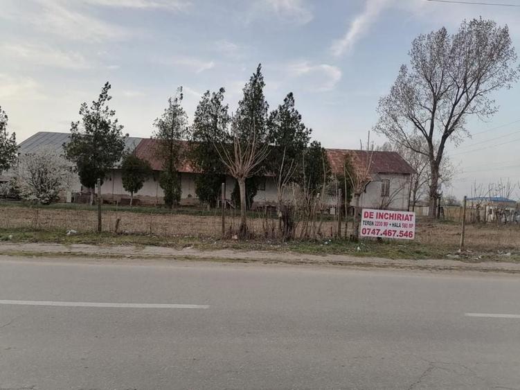 Spațiu comercial, de 2,200 mp, în Izbiceni
