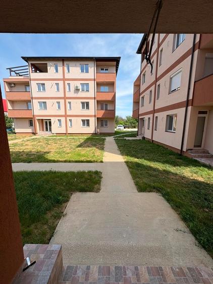 Apartament cu 2 camere decomandat în Chișoda