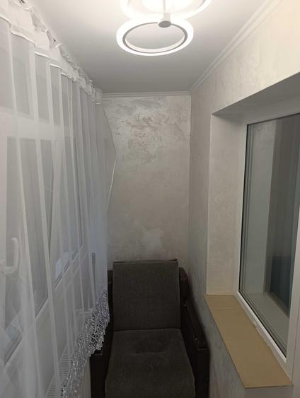 Apartament cu 2 camere decomandat în Est