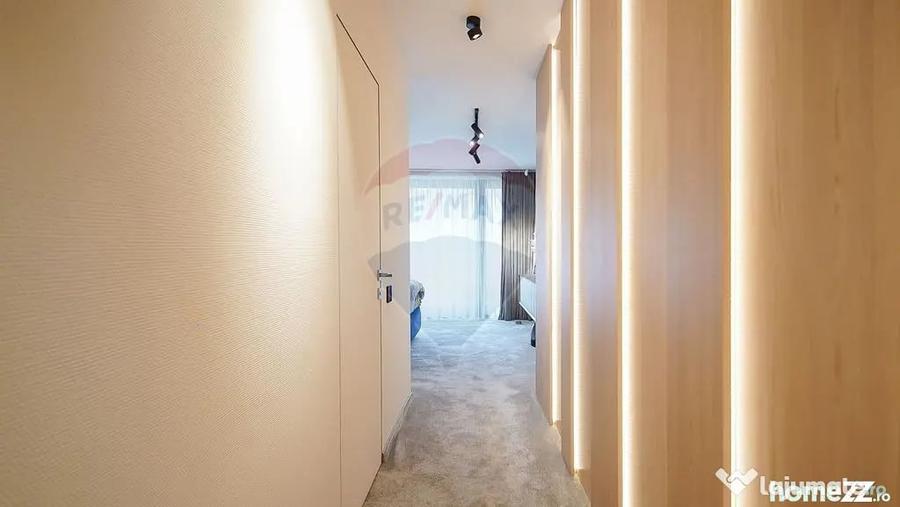 Apartament cu 3 camere decomandat în Drumul Poienii