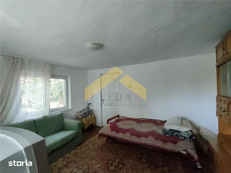 Casă cu 2 camere cu Teren 600 Mp în Central