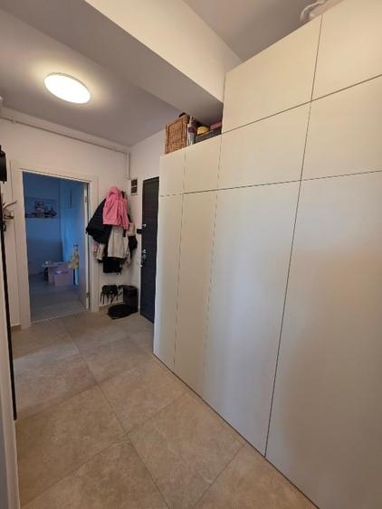 Apartament cu 2 camere decomandat, mobilat în Brâncoveanu