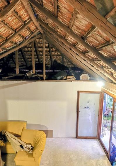 Casă cu Teren 416 Mp în Boiu