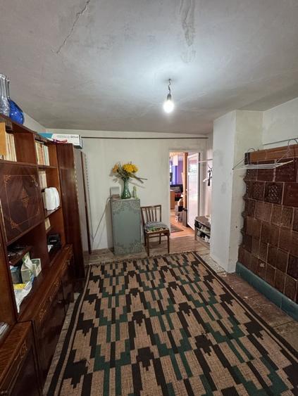 Casă individuală cu 6 camere cu Teren 1570 Mp în Seciu