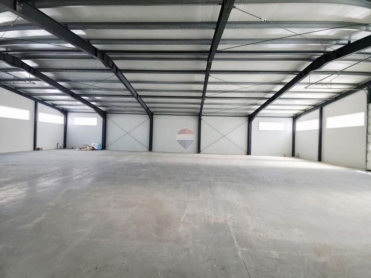 Spațiu industrial, de 570 mp, în Dărmănești