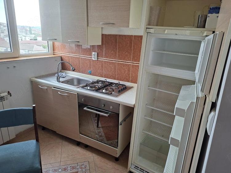 Apartament cu 2 camere decomandat în Rogerius