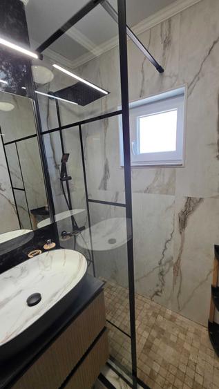 Apartament cu 3 camere decomandat în Rudicica