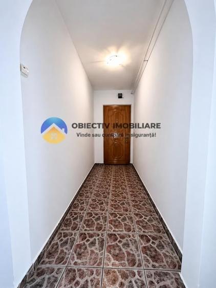 Apartament cu 3 camere decomandat în Dărmănești
